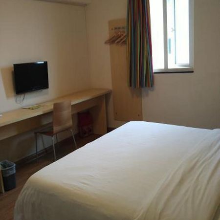 Jin Hui Hotel Kuangcsou Kültér fotó